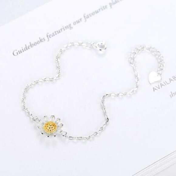 NEW 925 Sterling Silver Two Tone Daisy Bracelet - Picture 3 of 5